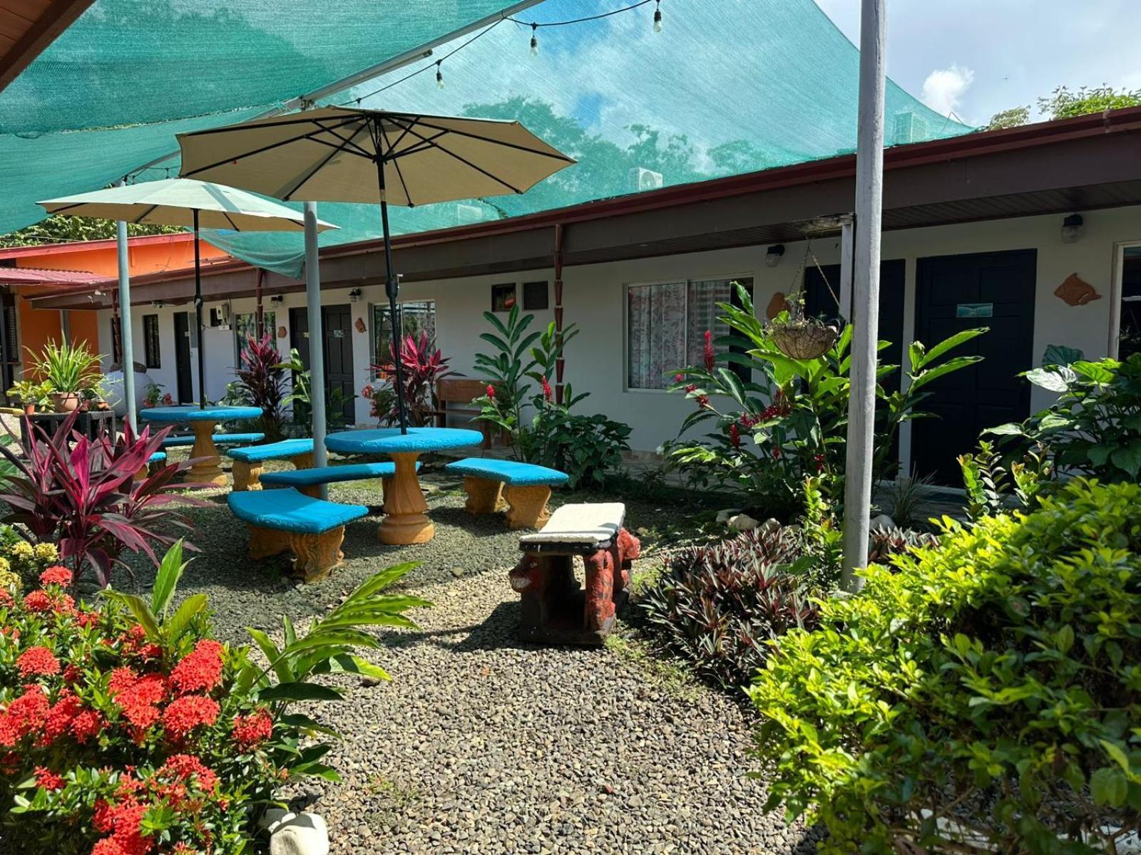 Hotel Suenos De Maria Uvita Exterior photo