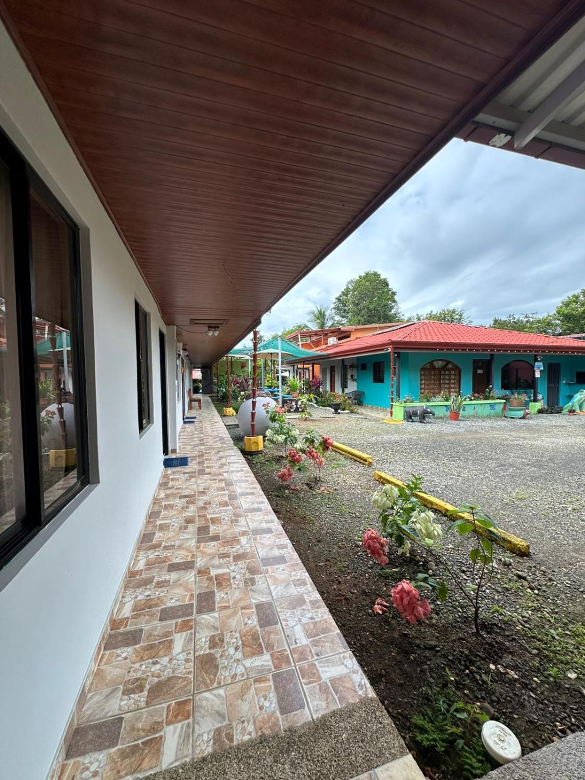 Hotel Suenos De Maria Uvita Exterior photo